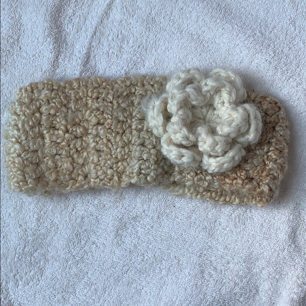 Beautiful Head warmer/wrap